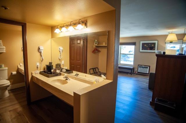 The Retreat On Charleston Peak Hotel Mount Charleston Bagian luar foto