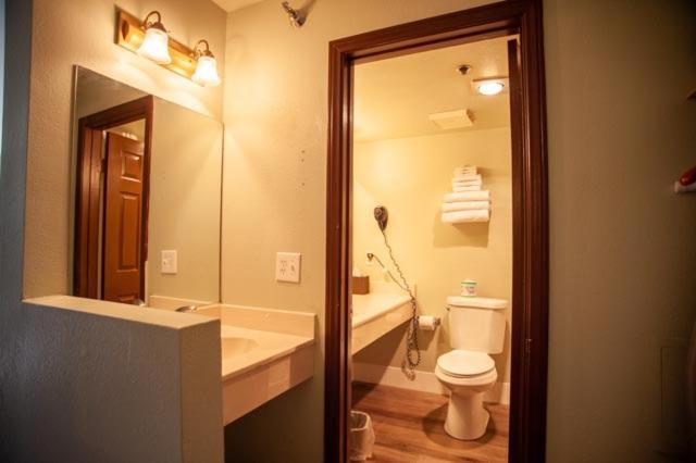 The Retreat On Charleston Peak Hotel Mount Charleston Bagian luar foto
